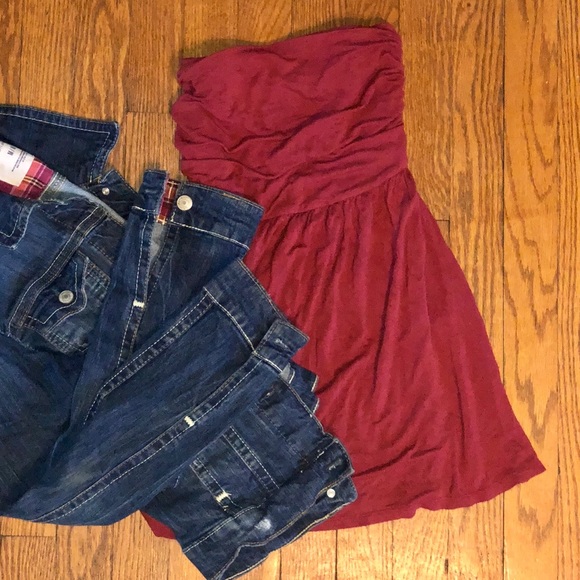 🦋pick 5/$25! 曆Super cute and versatile tube top - Picture 1 of 6